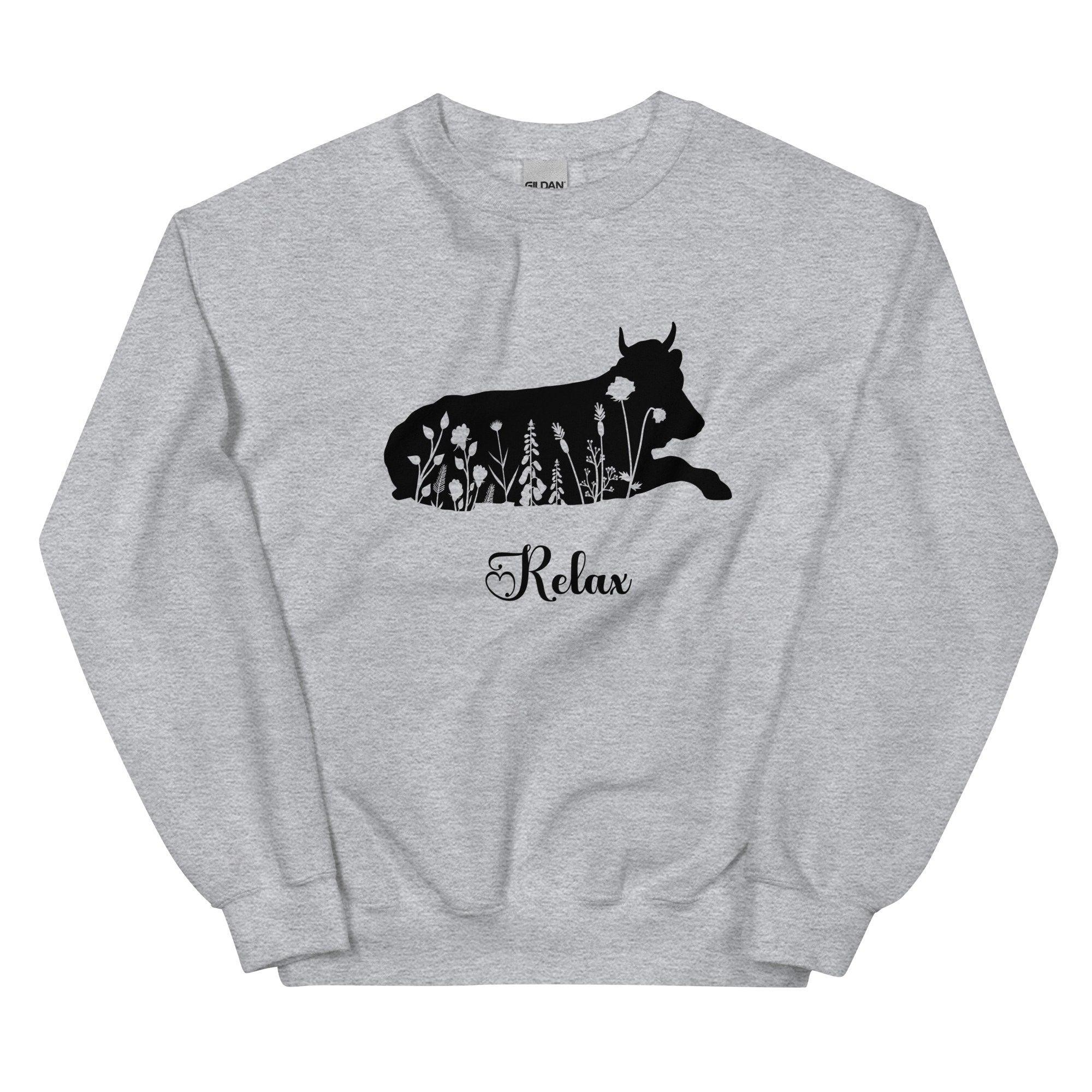 Wildflowers Cow Sweatshirt: Relax Gildan Pullover