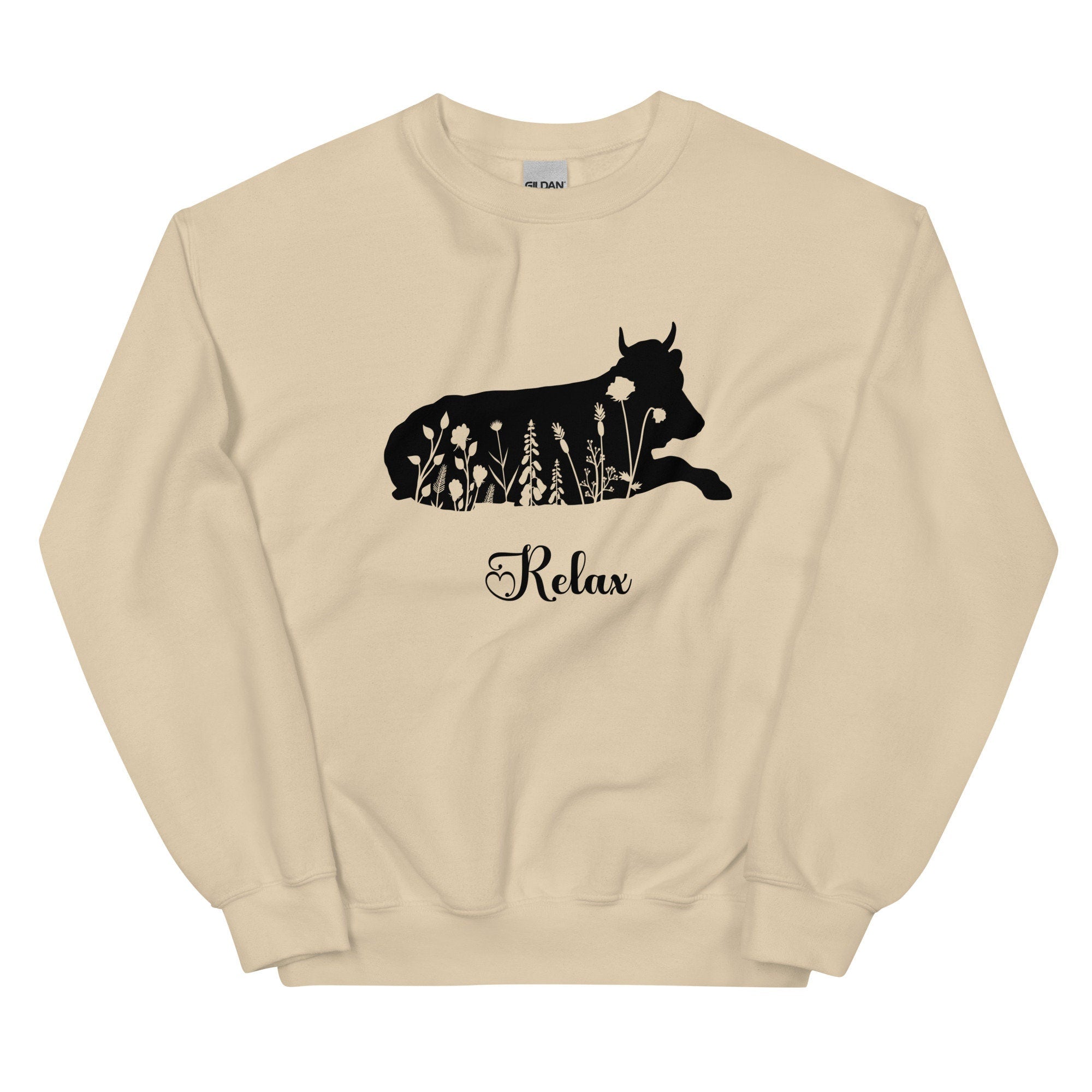 Wildflowers Cow Sweatshirt: Relax Gildan Pullover