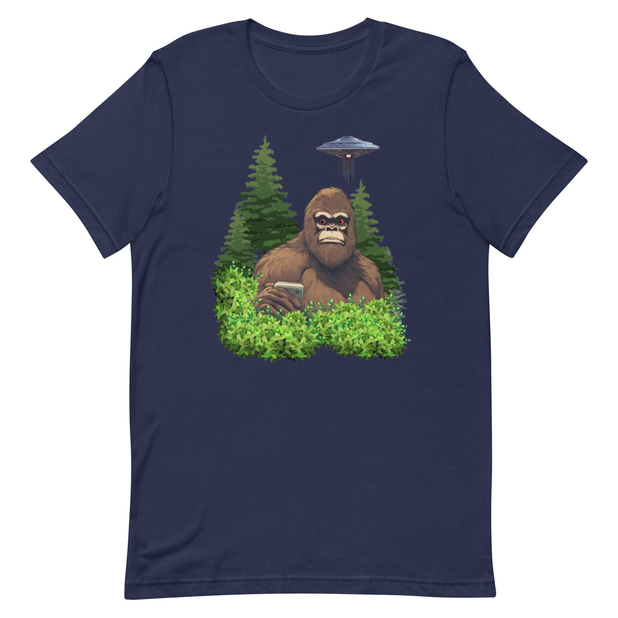 Funny Bigfoot Selfie UFO T-Shirt: Sasquatch Believer Gift
