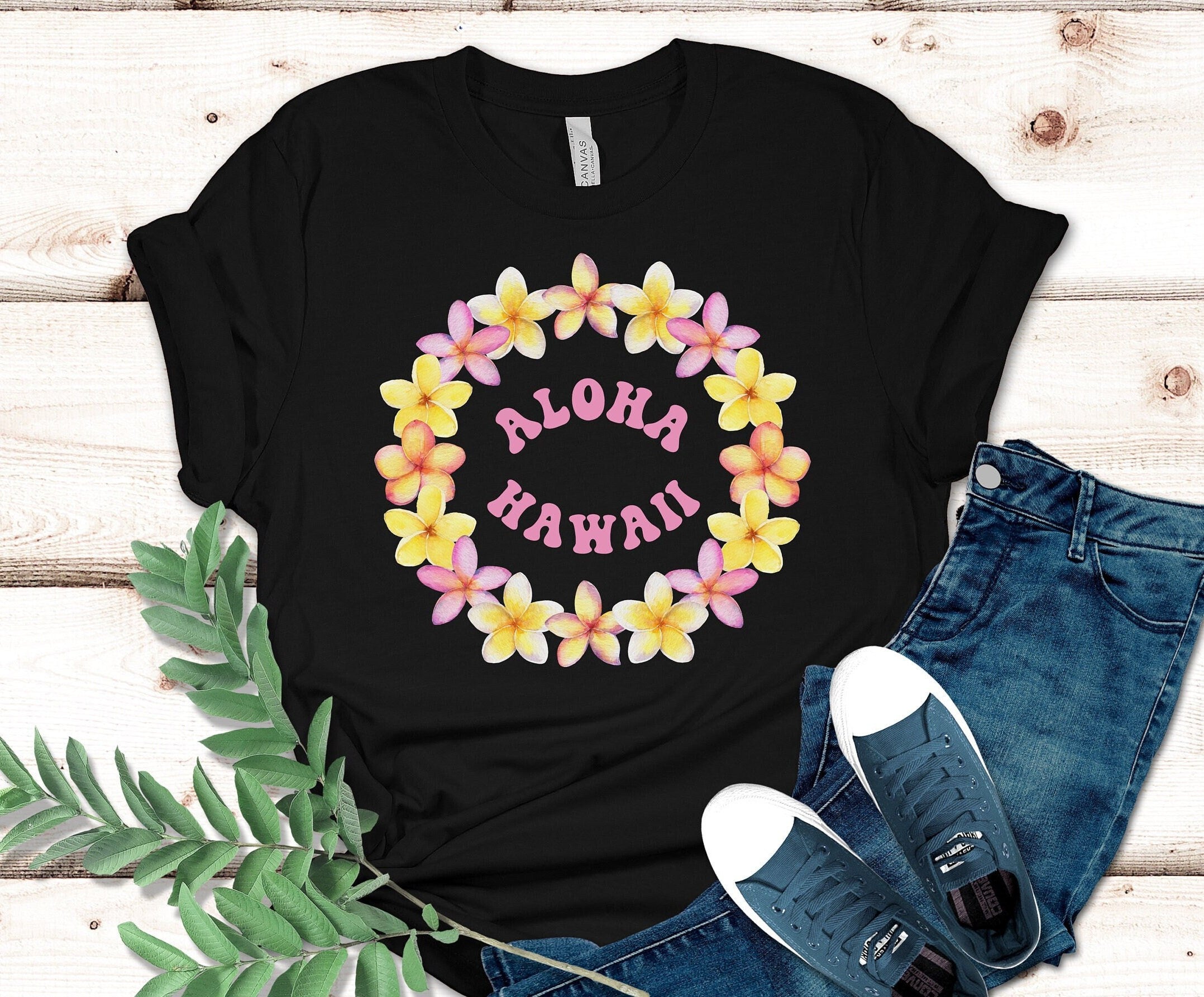 Plumeria Lei T-Shirt: Aloha Hawaii Tropical Flower Tee