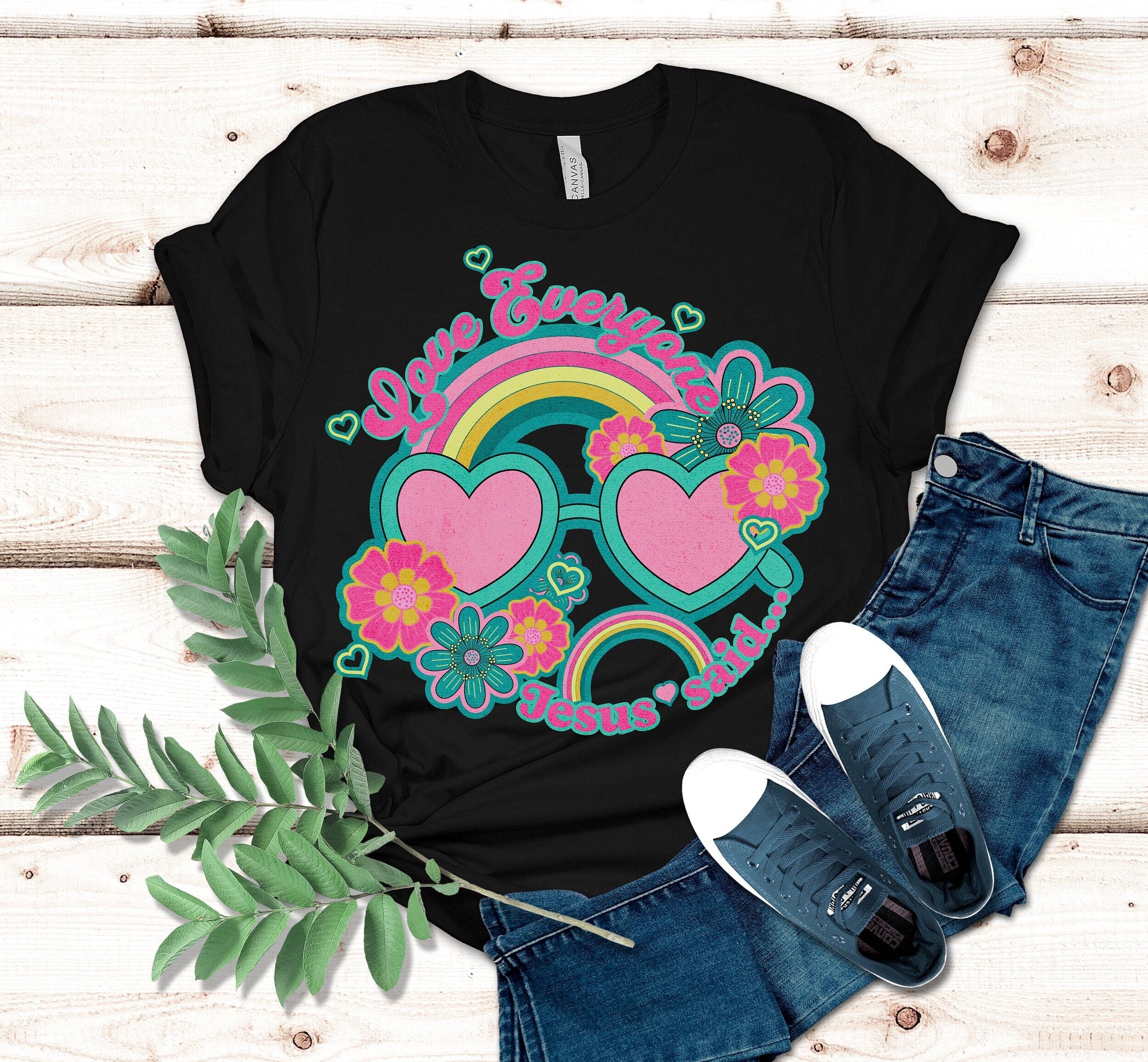 Retro Christian T-Shirt: Love Everyone, Jesus Said