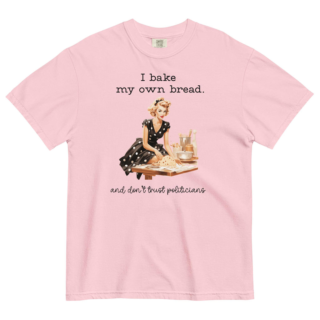 Retro housewife Comfort Colors t-shirt funny 50s woman baker sarcastic tees
