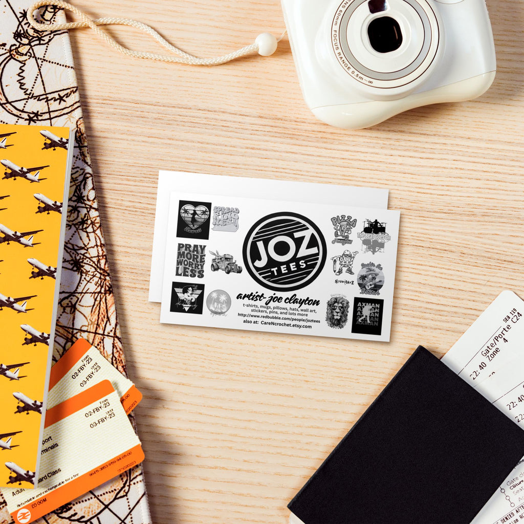Custom Set of business cards, one sided or two sided Color, black /white  your logo and text