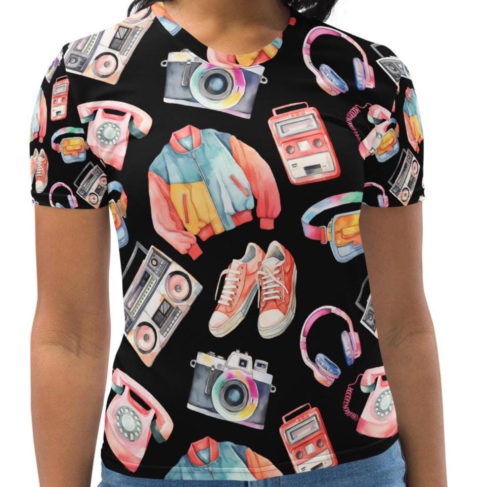 Retro 80s t-shirt womens boombox T-shirt gift for 70s born 80s nostalgia gift