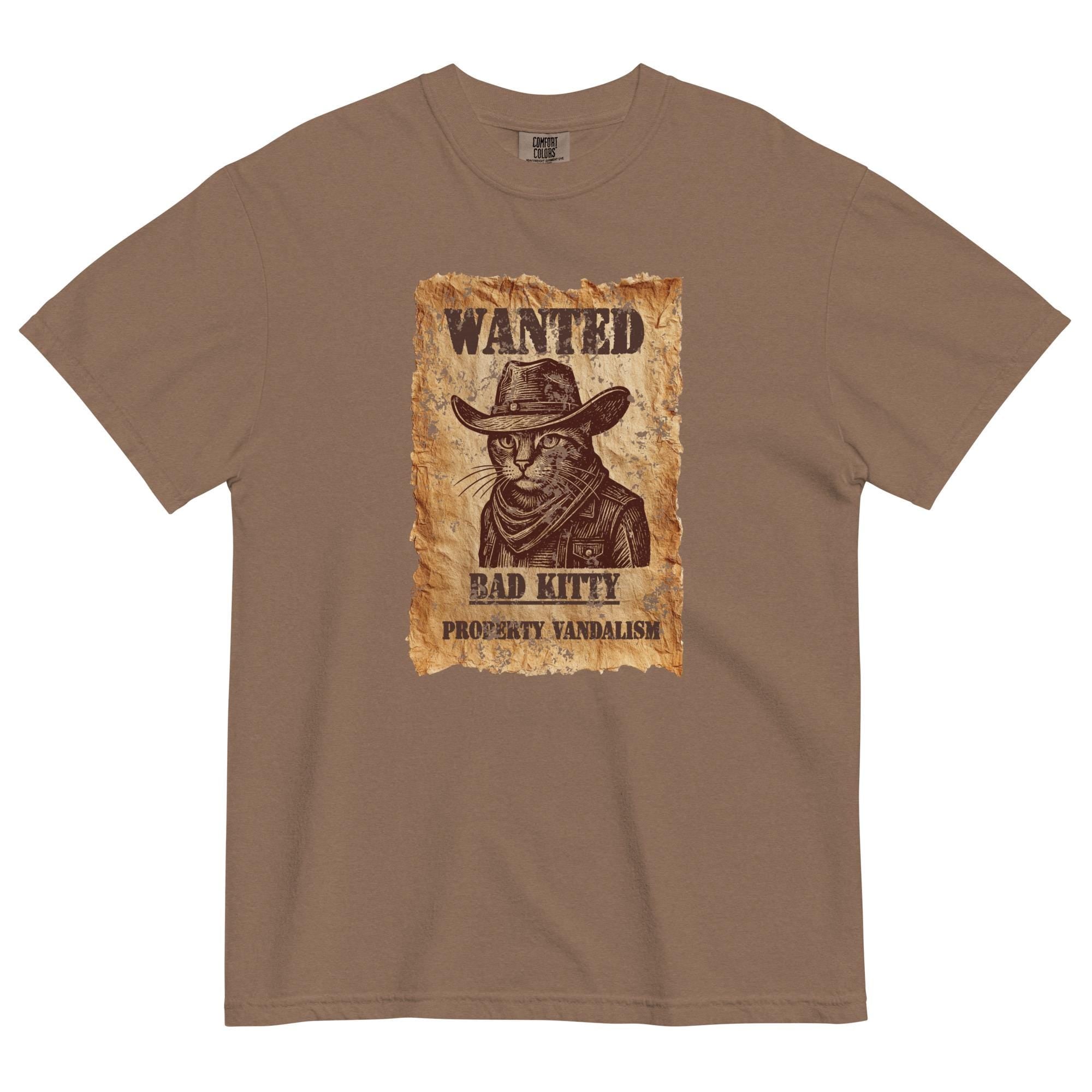 Funny Cat Wanted Poster Shirt Comfort Colors funny Bad Cat T-Shirt Unisex garment-dyed tee